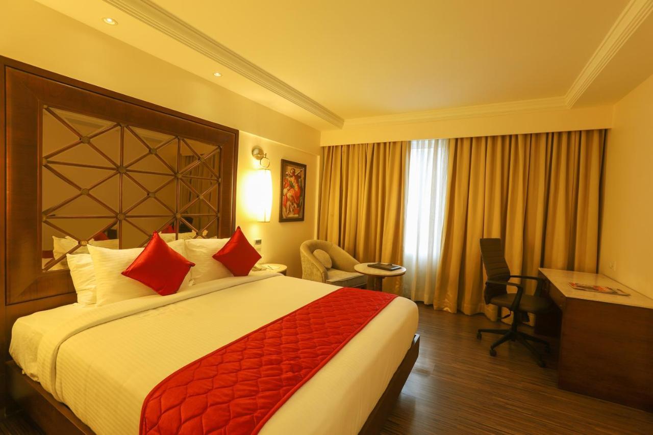 The Saibaba Hotel Chennai Luaran gambar